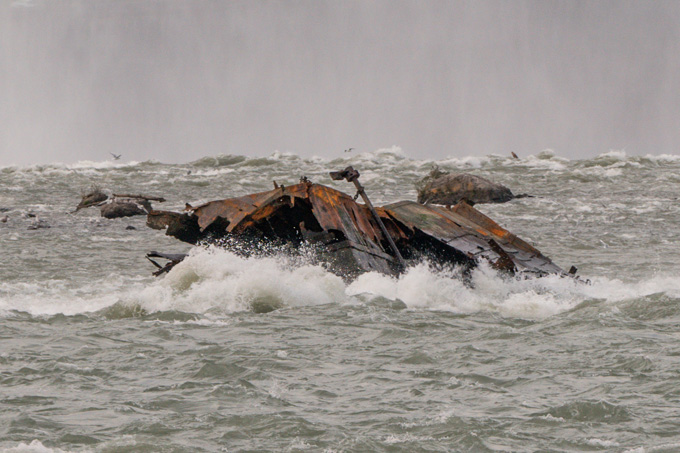 learn about Niagara scow on tour